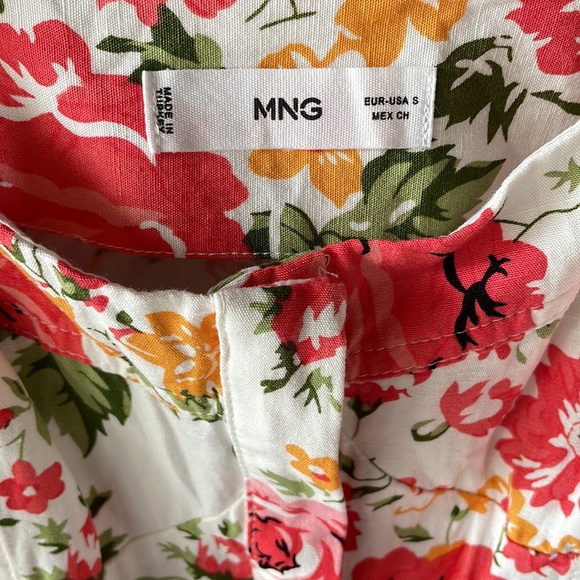 Mango Flower Short Jumpsuit 🌹 • Size Small - Picture 11 of 11